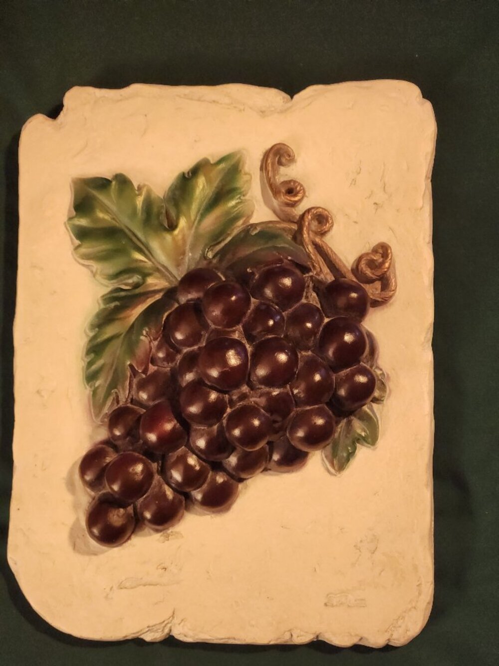 Grapes wall sculpture vintage